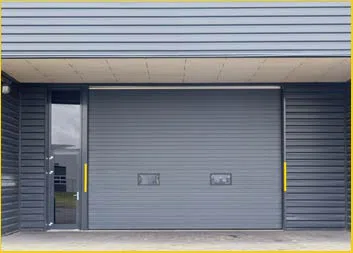 SOS Garage Door Milwaukee, WI 262-824-7034 SOS Garage Door Milwaukee, WI 262-824-7034 - side-commercial-garage-doors